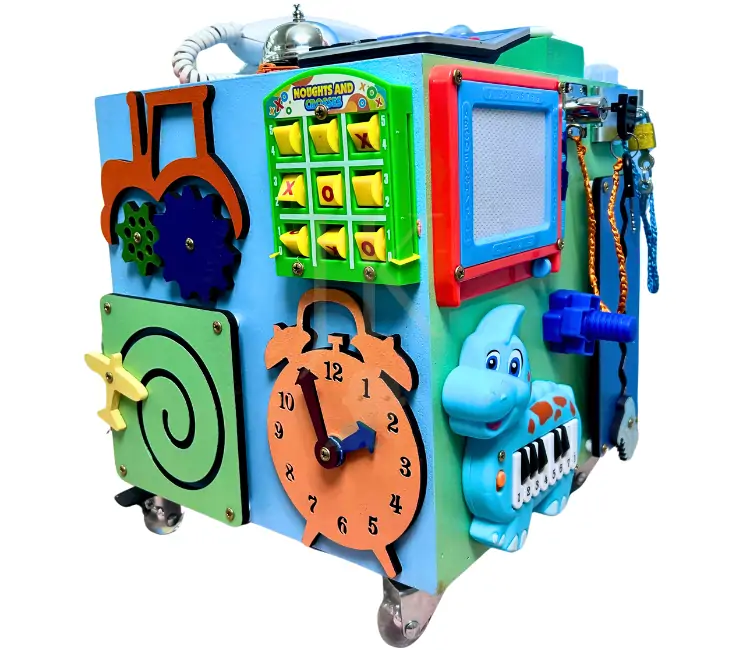Cubo Sensorial 38x38 com Rodinhas